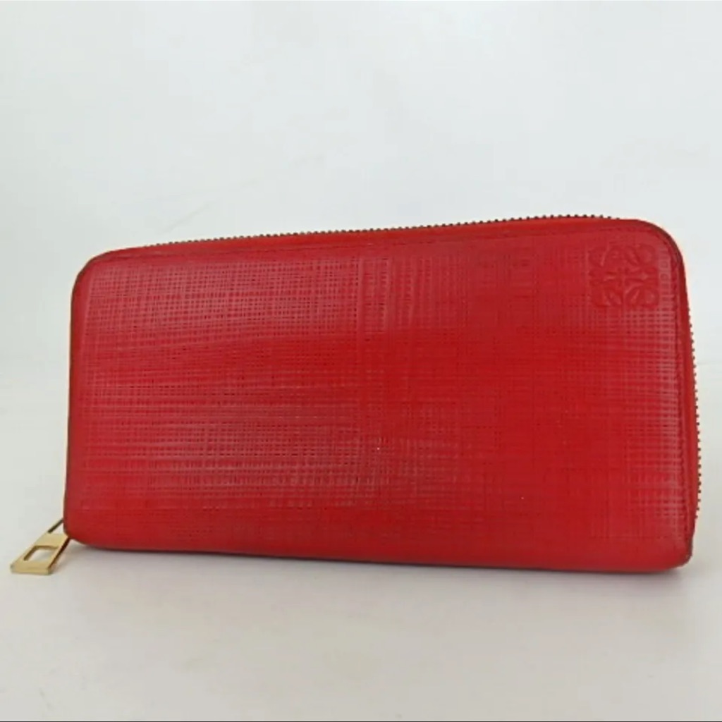 Auth Loewe Red Leather Zip Wallet
